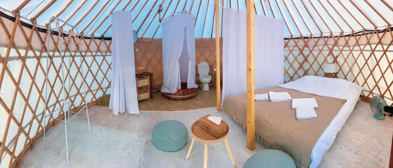 Glamping Iurte Mongole Spiritul Zimbrului 3*